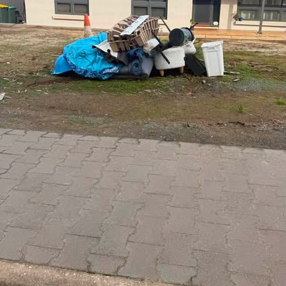 Bulky furniture and appliance rubbish collection